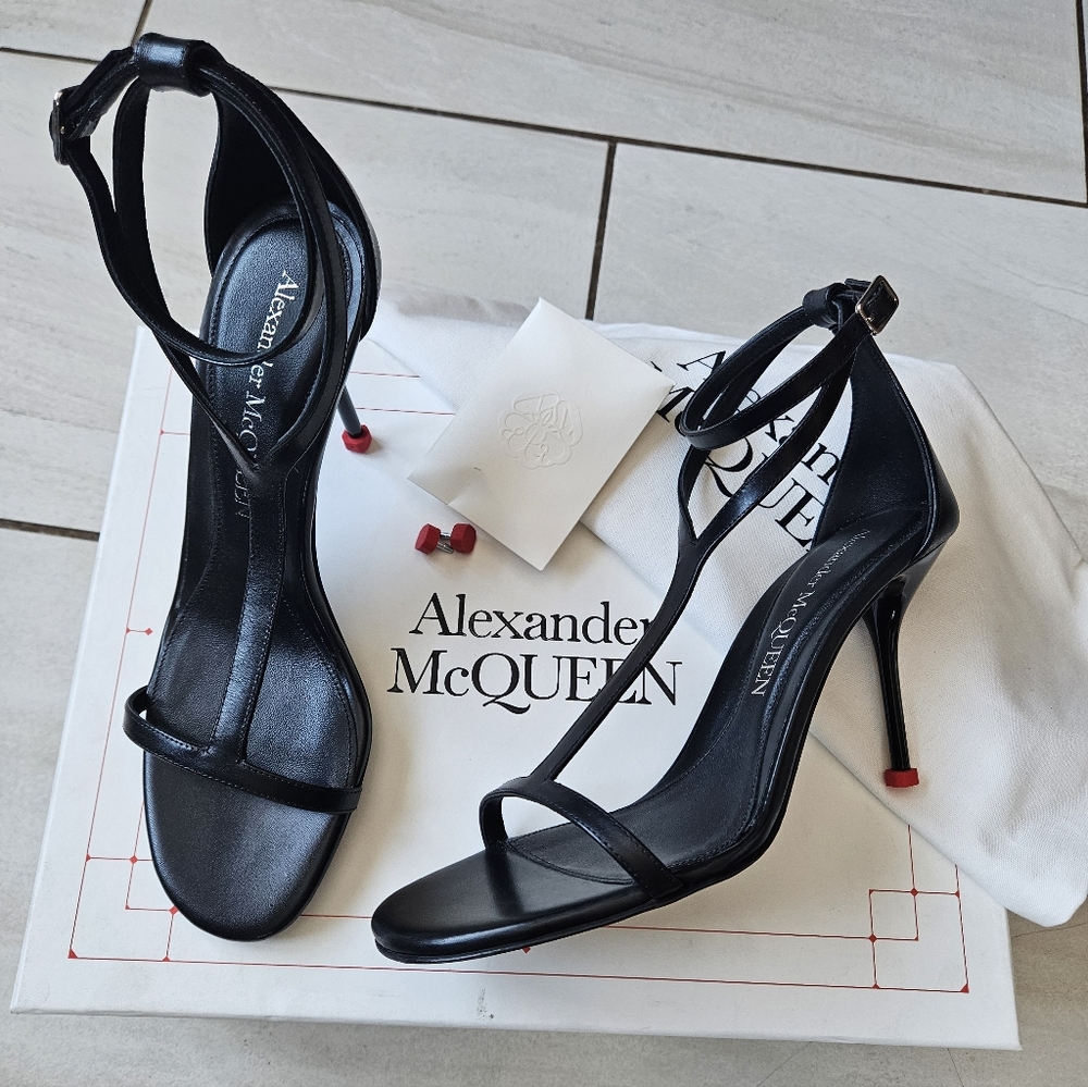 NWT $1090 Alexander McQueen Black Harness Strappy Heels [Size 38.5]